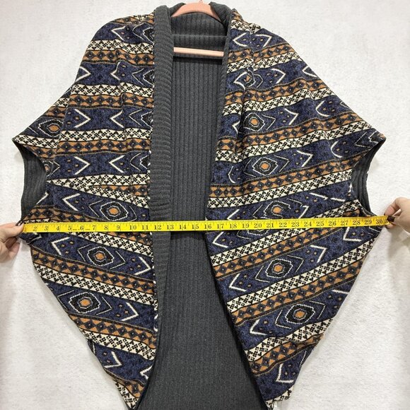 Bodhi Shawl Collar Cocoon Cardigan Womens Gray Aztec Knit Sleeveless Poncho Wrap - Picture 3 of 8